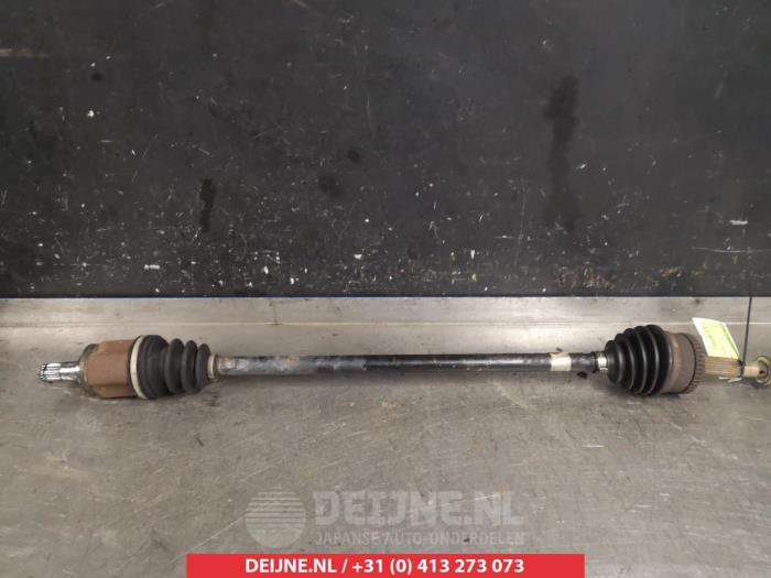Nissan Almera Antriebswelle rechts vorne O319236