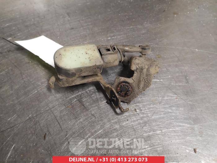 Nissan Qashqai Xenon hoogteregelaar O266823