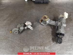 Hyundai Getz Slotenset Cilinder (compleet) O277885 foto 2