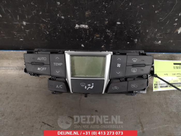 Toyota Verso-S Heater control panel O306495