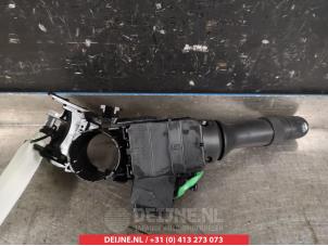 Toyota Verso-S Light switch O307517 photo 2
