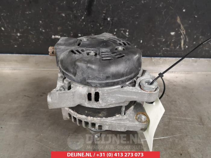 Gebruikte Dynamo Toyota Verso S 1.4 D-4D Prijs € 50,00 Margeregeling aangeboden door V.Deijne Jap.Auto-onderdelen BV