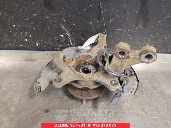 Toyota Verso-S Knuckle, front left O323226