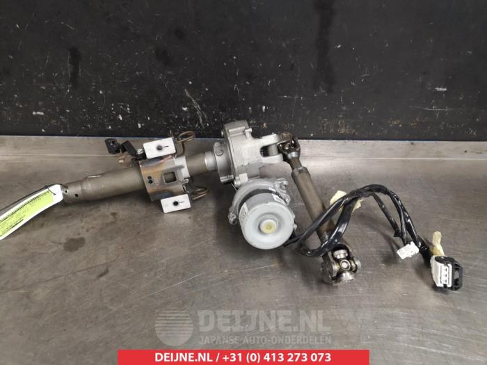 Toyota Auris Steering column O333226