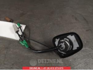 Nissan Micra Antenne O269200 foto 2