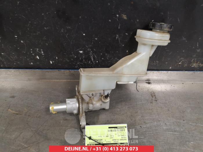 Nissan X-Trail Hauptbremszylinder O336605