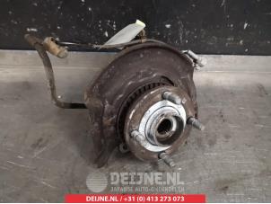 Daihatsu Cuore Fusee rechts-voor O323994 foto 2