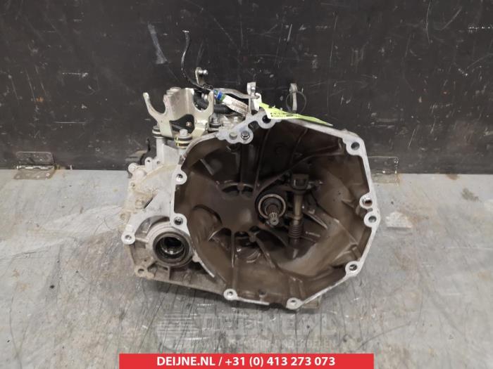 Suzuki Celerio Versnellingsbak O372895