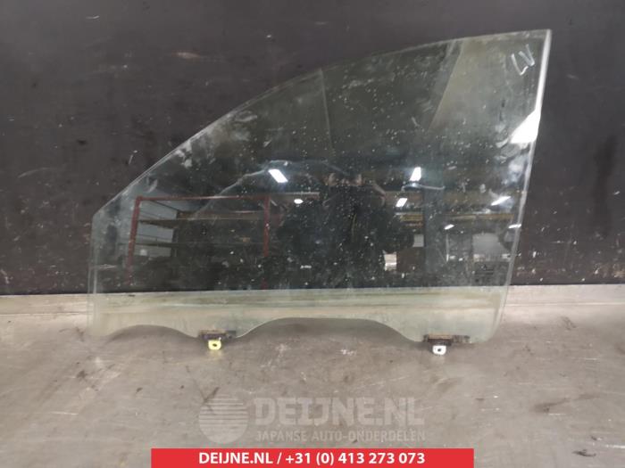 Mitsubishi L200 Portierruit 4Deurs links-voor O274190