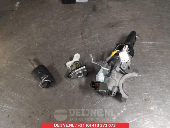 Kia Picanto Kontaktslot+Sleutel O335392