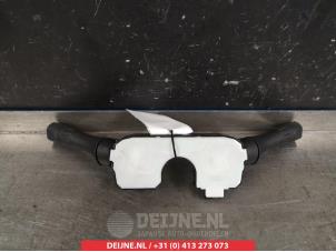 Nissan Note Steering column stalk O308440 photo 2