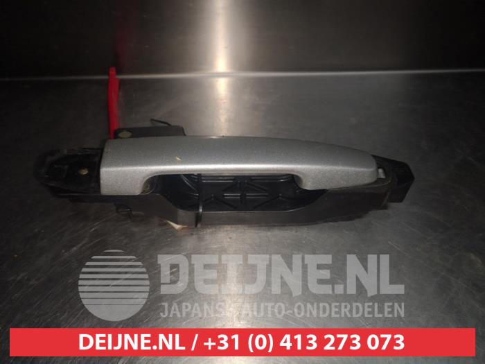 Toyota Corolla Türgriff 4-türig rechts hinten O292024