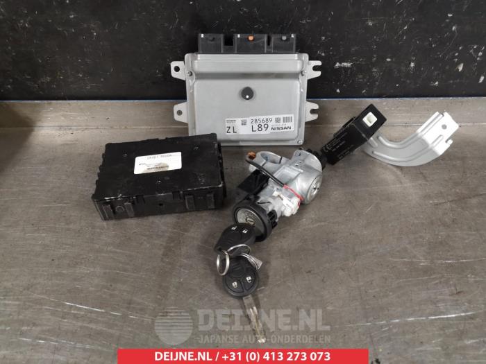 Nissan Note Kontaktslot+Sleutel O335022