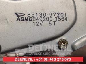 Daihatsu Sirion Ruitenwissermotor achter O301290 foto 3