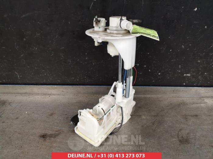 Gebruikte Tank element Pomp Toyota C-HR (X1,X5) 1.8 16V Hybrid Prijs € 85,00 Margeregeling aangeboden door V.Deijne Jap.Auto-onderdelen BV