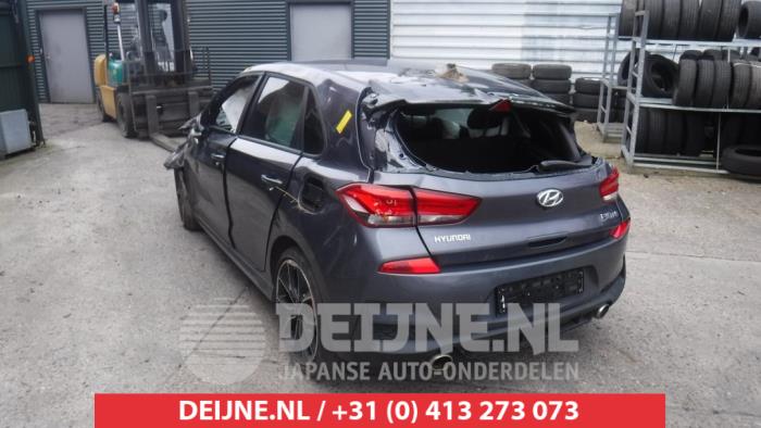 Hyundai I30 Tailgate reflector, left O296964
