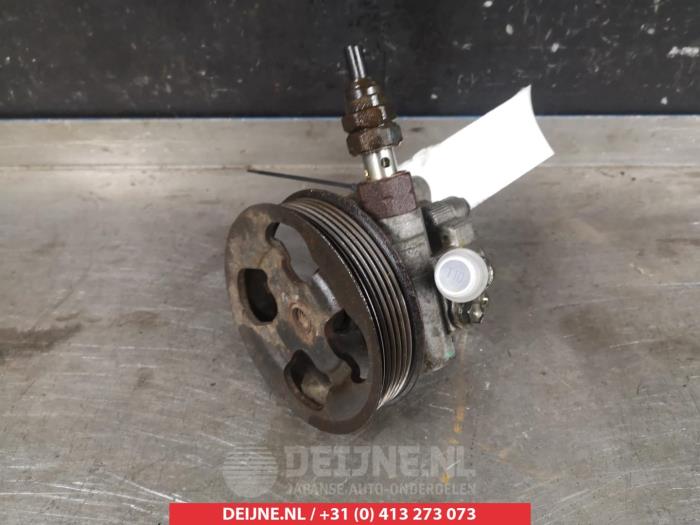 Gebruikte Pomp Servo Mitsubishi Pajero Hardtop (V6/7) 3.8 V6 24V MIVEC Prijs € 100,00 Margeregeling aangeboden door V.Deijne Jap.Auto-onderdelen BV