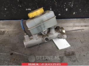 Gebruikte Hoofdremcilinder Subaru Forester (SF) 2.0 16V S-Turbo Prijs € 35,00 Margeregeling aangeboden door V.Deijne Jap.Auto-onderdelen BV