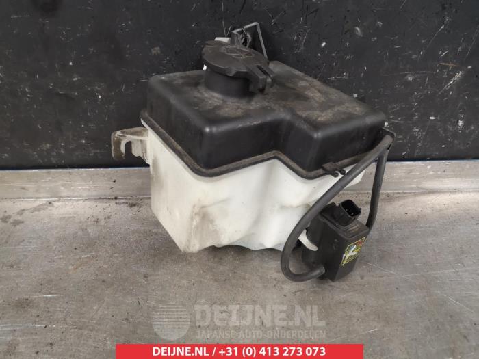 Hyundai Getz Ruitensproeiertank voor O340427