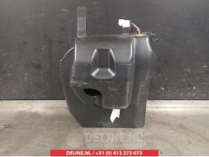 Mitsubishi Outlander Subwoofer O313984 foto 2