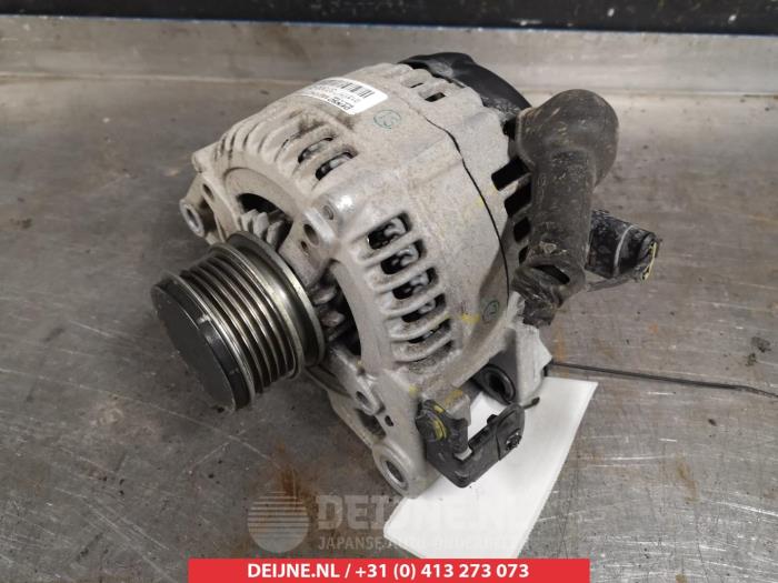 Gebruikte Dynamo Hyundai i30 (PDEB5/PDEBB/PDEBD/PDEBE) 1.6 CRDi 16V VGT Prijs € 75,00 Margeregeling aangeboden door V.Deijne Jap.Auto-onderdelen BV