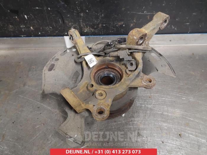 Hyundai I30 Fusee links-voor O322458