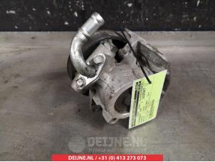 Chevrolet Captiva Lenkkraftverstärker Pumpe O330725 foto 2