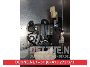 Mazda MX-5 Tailgate lock mechanism O296754 photo 2