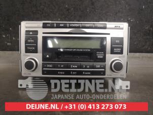 Gebruikte Radio Hyundai Santa Fe II (CM) 2.2 CRDi 16V 4x4 Prijs € 75,00 Margeregeling aangeboden door V.Deijne Jap.Auto-onderdelen BV