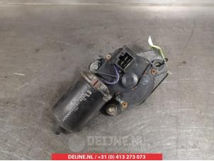 Daihatsu Young RV Scheibenwischermotor vorne O349141 foto 2