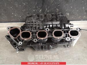 Gebruikte Inlaatspruitstuk Honda Civic Prijs op aanvraag aangeboden door V.Deijne Jap.Auto-onderdelen BV