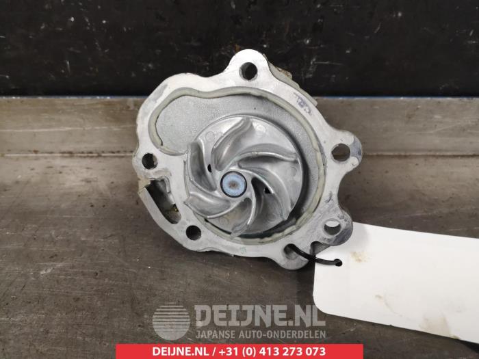 Suzuki Baleno Water pump O348064