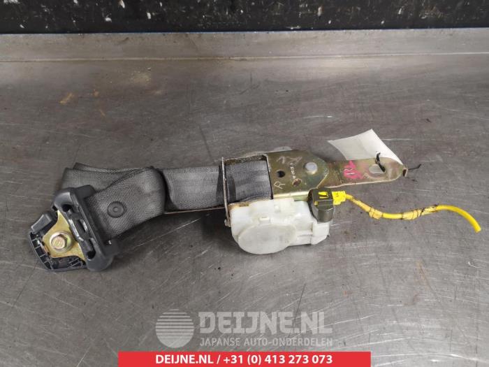 Hyundai Trajet Front seatbelt, right O315061