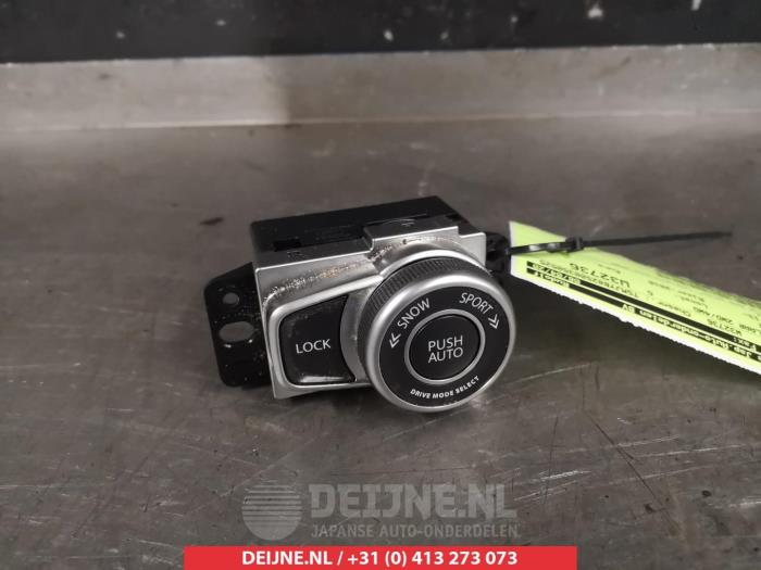 Suzuki SX-4 Schakelaar 2WD/4WD O374248