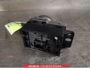 Suzuki SX-4 Schakelaar 2WD/4WD O374248 foto 2