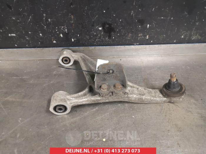 Nissan 370Z Draagarm rechts-achter O384228