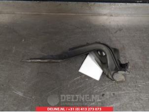Toyota Rav-4 Bonnet Hinge O266131 photo 2