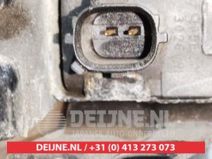 Subaru Impreza Airbag sensor O334413 photo 3