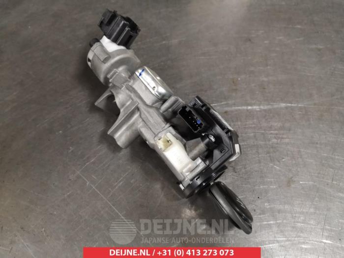 Suzuki Celerio Zündschloss+Schlüssel O335788