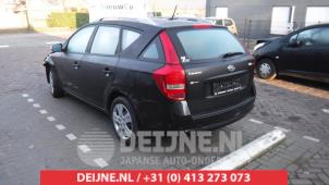 Kia Ceed Rear door window 4-door, left O287615 photo 2
