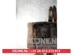 Toyota Corolla Airbag-Sensor O334533 foto 4