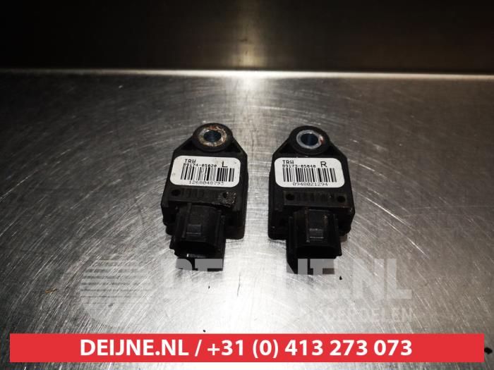 Toyota Avensis Airbag-Sensor O334544