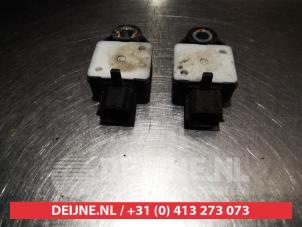 Toyota Avensis Airbag sensor O334544 photo 2