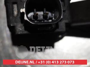 Toyota Avensis Airbag sensor O334542 photo 4