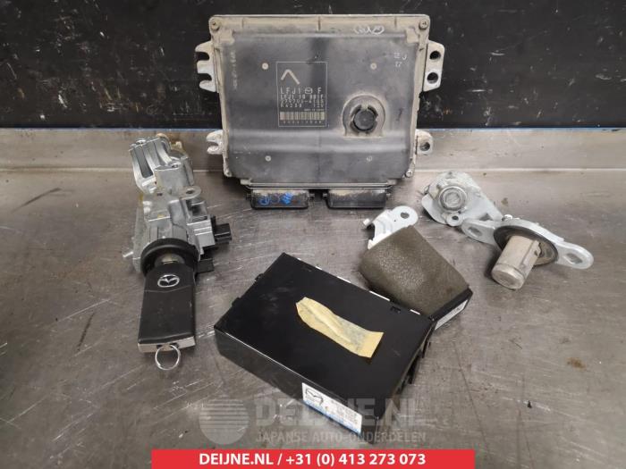 Mazda MX-5 Zündschloss+Schlüssel O334784