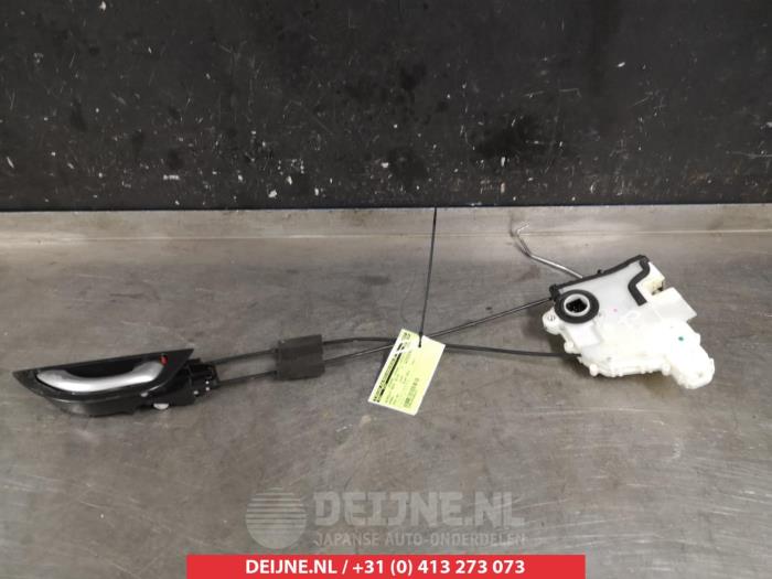 Honda Jazz Deurslot Mechaniek 4Deurs rechts-voor O281080