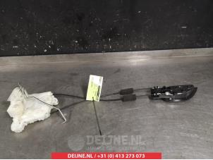 Honda Jazz Front door lock mechanism 4-door, right O281080 photo 2