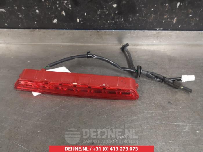 Kia Sportage Third brake light O300455