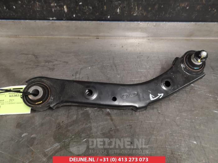 Kia Sportage Rear wishbone, left O383537