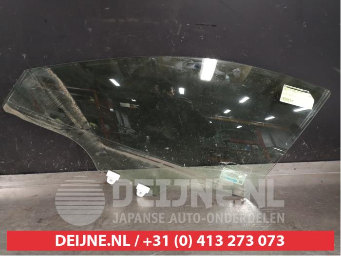 Mazda 6 Portierruit 4Deurs links-voor O273787